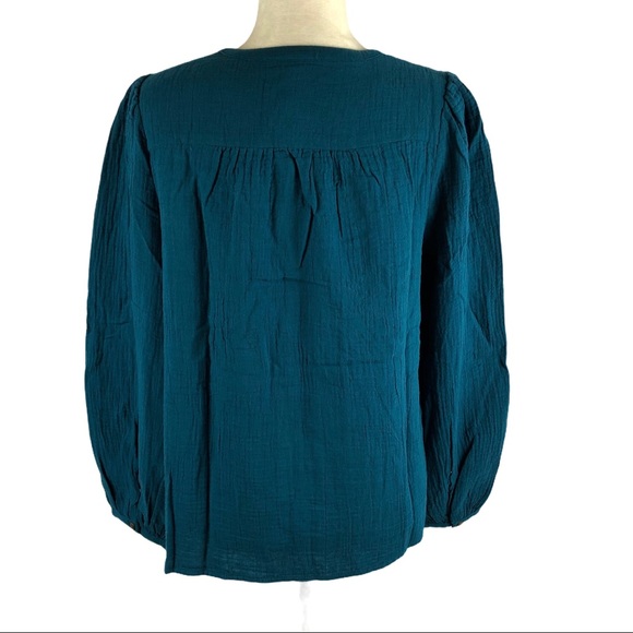 Universal Thread Teal Seersucker Prairie Top - Picture 5 of 8